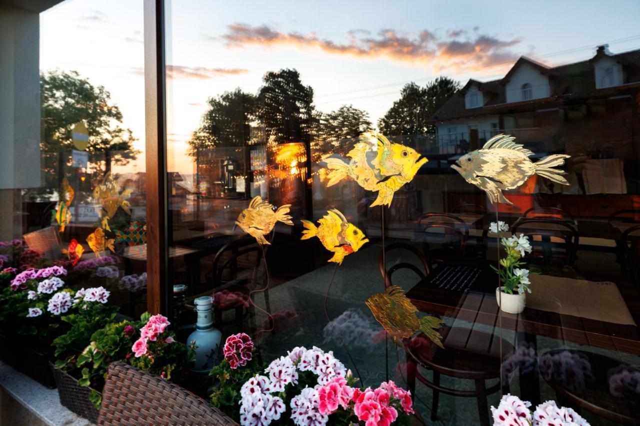 Dom Wczasowy Plaza Rewal Exteriér fotografie
